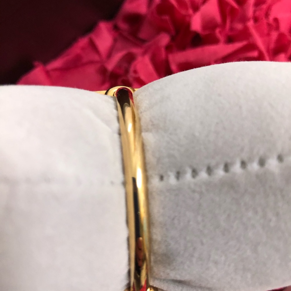 Gucci Watch - Picture 8 of 16